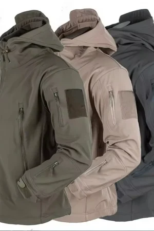 Military Shark Skin Soft Shell Jackets Men Tactical Windproof Waterproof jacket men Army Combat Jackets Mens Hooded Bomber Coats