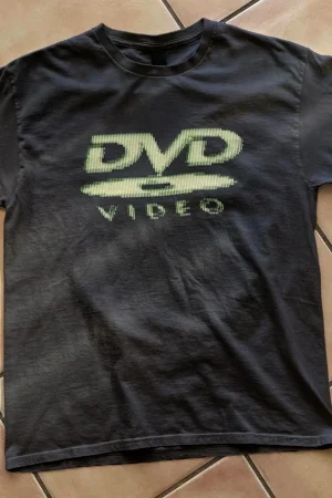 DVD Video nostalgic green logo, Vintage gaming T-Shirt, 2000s aesthetic, Retro